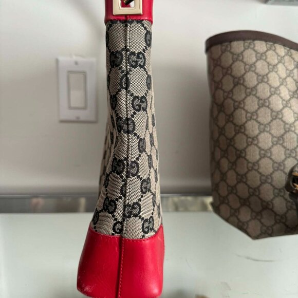 Authentic Vintage Gucci GG Canvas Shoulder Bag - Picture 8 of 17